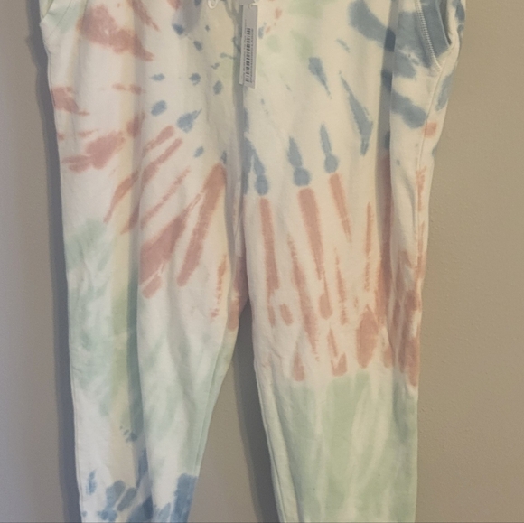 Z Supply Tie-Dye bottoms - Picture 2 of 4